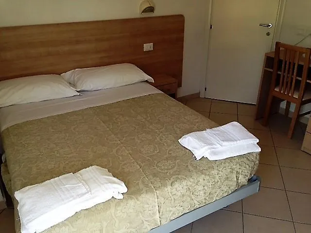 Hotel Madrid 2*
