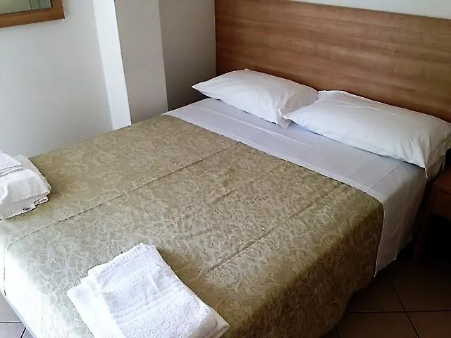 Hotel Madrid 2*