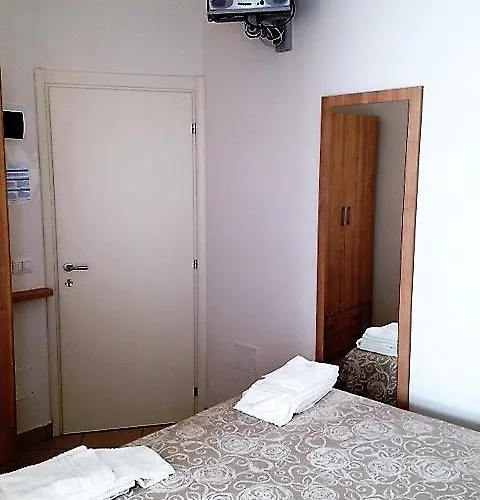 Hotel Madrid 2*