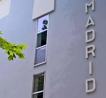 Madrid ホテル リッチョーネ